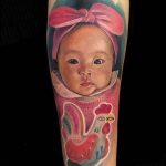 tatouage bébé asiatique en couleur